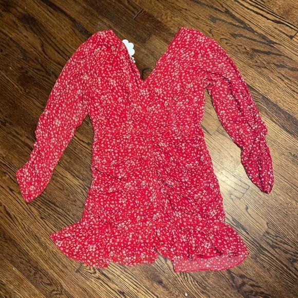 New Acoa dress    - Picture 2 of 4